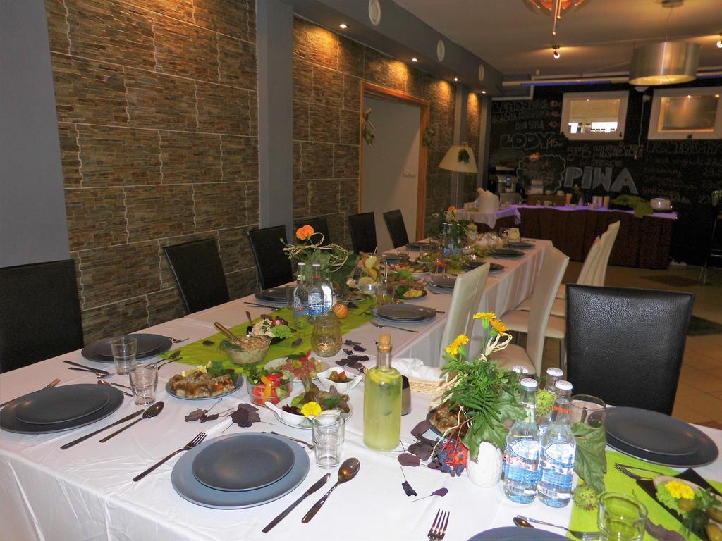 Rezydencja Parkowa Hotel วอร์ซอ ภายนอก รูปภาพ